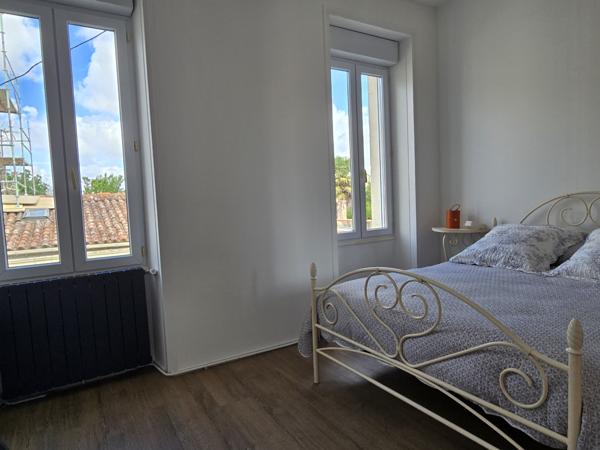 Immeuble 140.46 m² 1 etage(s)