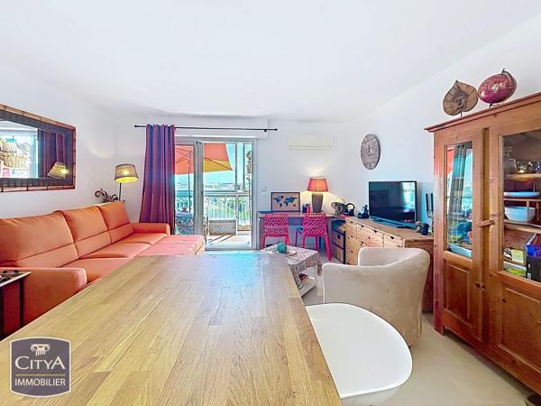 Appartement à vendre 2 pièces 42m² Fréjus (83600)