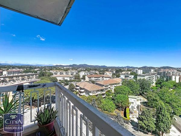 Appartement à vendre 2 pièces 42m² Fréjus (83600)