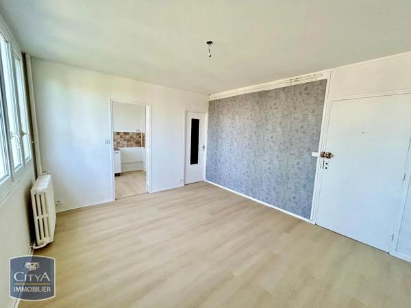 Appartement à louer 1 pièce 27.18m² Le Mans (72100)