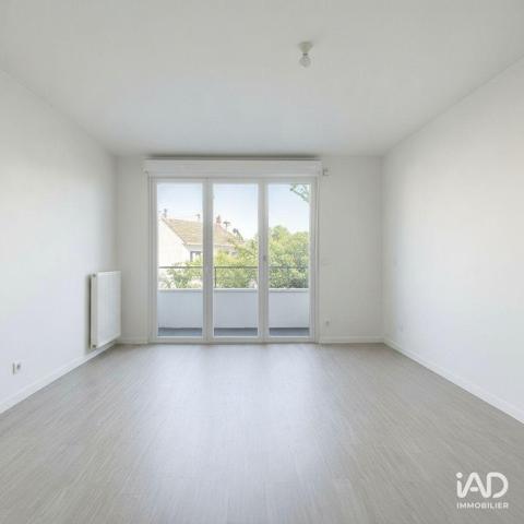 Location studio 25 m² Aulnay-sous-Bois