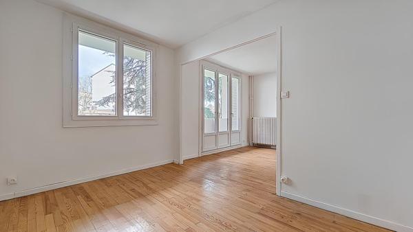 Vente / Appartement T4