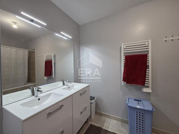 3 Pièces étage élevé avec parking - Saint Laurent du var - Centre ville