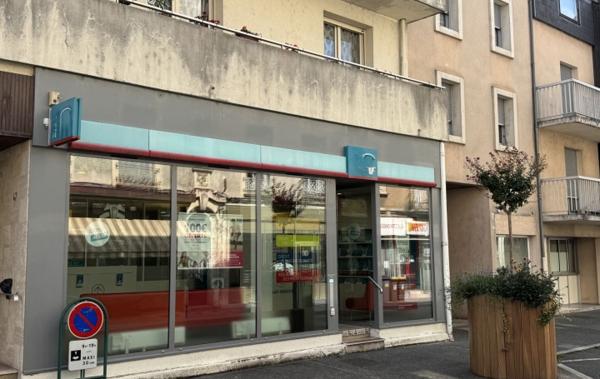 Vente Local commercial Saint-amand-montrond   