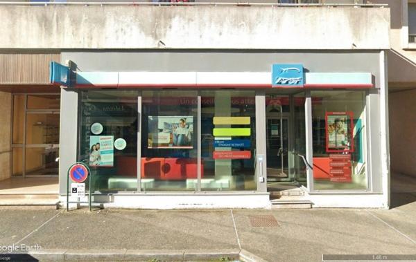 Vente Local commercial Saint-amand-montrond   