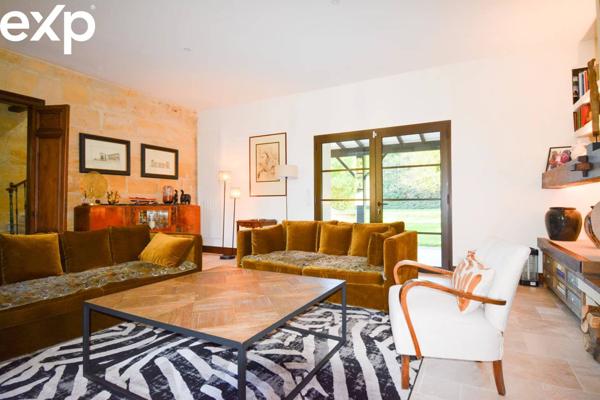 Proche de Bordeaux-Proprieté Familiale-rénovée -Piscine - Parc - Garage