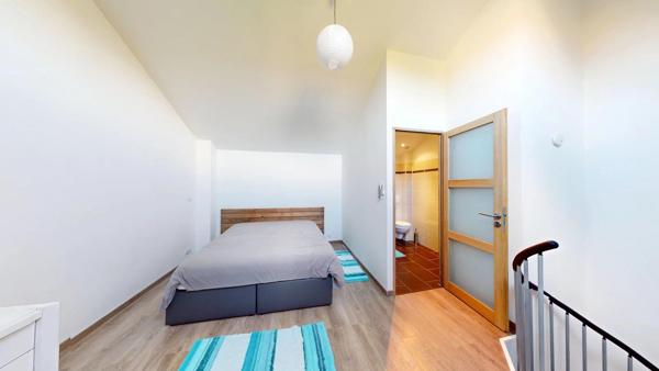 Vente                                                      Maison
                        
                     5 pièces                      110 m2                     à Nangis