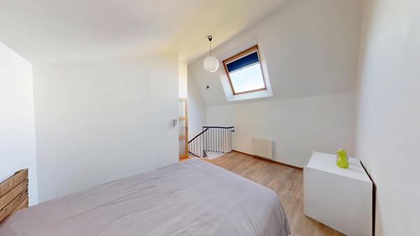 Vente                                                      Maison
                        
                     5 pièces                      110 m2                     à Nangis