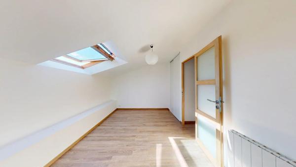 Vente                                                      Maison
                        
                     5 pièces                      110 m2                     à Nangis