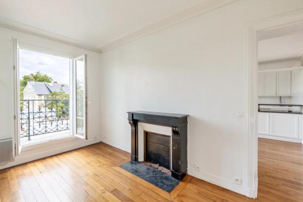 Appartement Paris 18 e - MONTMARTRE / HAUT LEPIC
