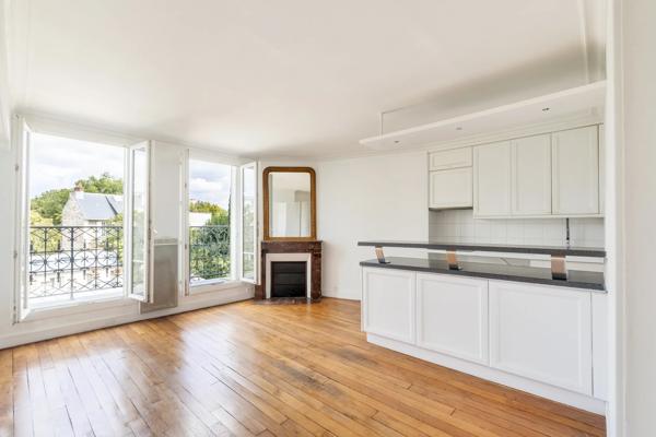 Appartement Paris 18 e - MONTMARTRE / HAUT LEPIC