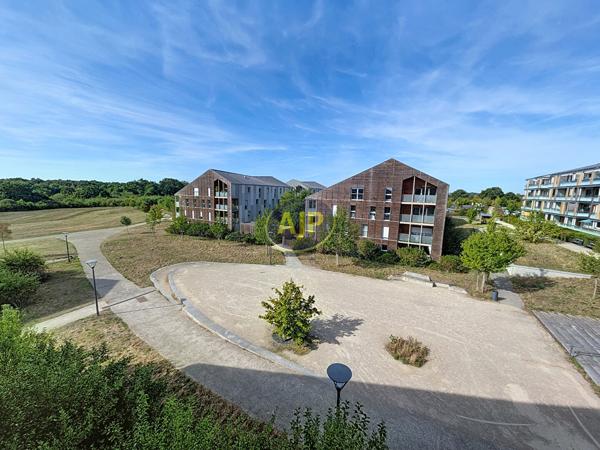 Appartement à vendre Carquefou - 3 pièces, 64m² avec 2 chambre(s) à 265 000€ - AJP Immobilier Nantes Sud