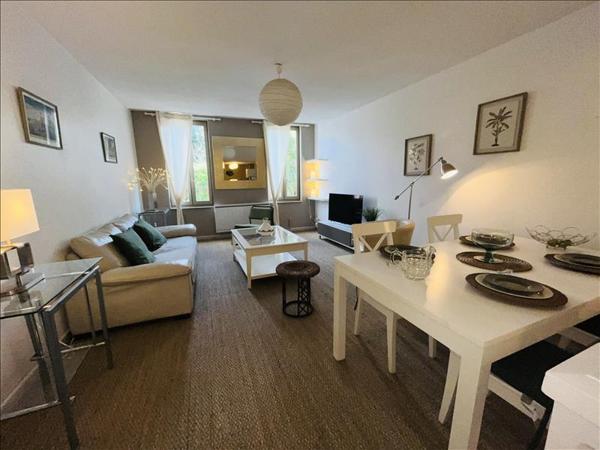 Appartement à louer 686 € CC VERDUN SUR GARONNE 3 p 67 m² DPE D