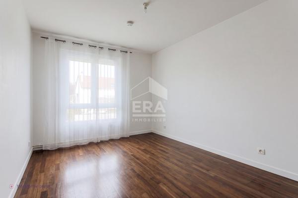 Appartement 5 pièces à vendre à Beynes - Dernier étage avec balcon et parking