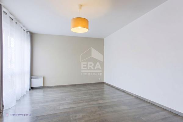 Appartement 5 pièces à vendre à Beynes - Dernier étage avec balcon et parking