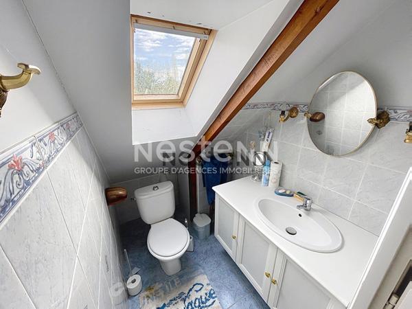 Maison de 215 m² avec plus d'1 ha de terrain et dépendances en campagne d'Ambon