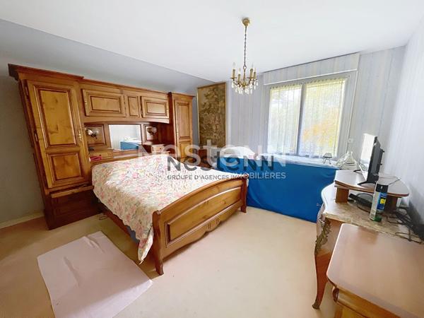 Maison de 215 m² avec plus d'1 ha de terrain et dépendances en campagne d'Ambon