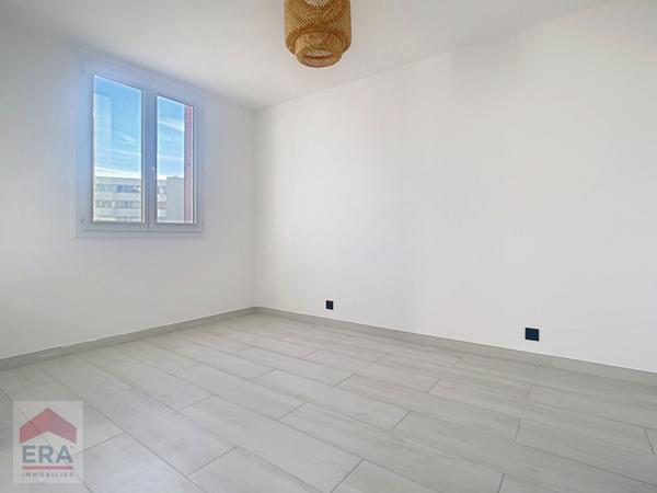 A louer Appartement Meublé Marseille 13014 Bon Secours balcon