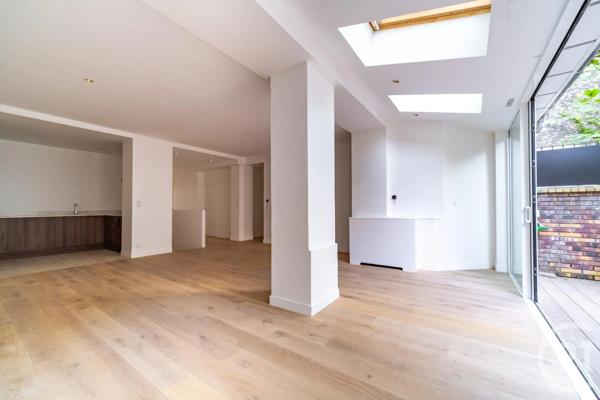 Appartement F4 à vendre  4 pièces - 122 m 2   PARIS  - 75006