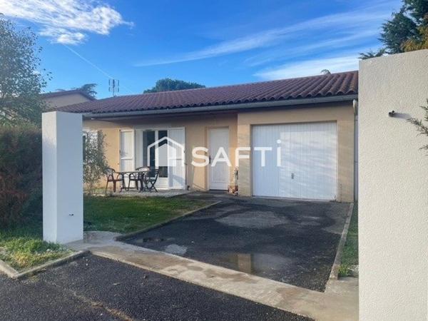 maison plan pied 110 m2 terrain 710 m2 CLOS 3 CHAMBRES PISCINE CLIMATISATION 2024 CHAUFFAGE 2024 PORTAIL ELECTRIQUE