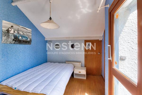 Charmante maison d architecte sur un superbe terrain de 1,2 hectare a Plemet