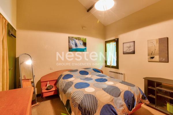 Charmante maison d architecte sur un superbe terrain de 1,2 hectare a Plemet