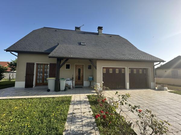 Agnos (64400) Situation idéale dans un quartier calme et sans circulation