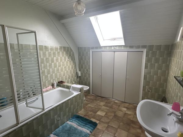 Agnos (64400) Situation idéale dans un quartier calme et sans circulation