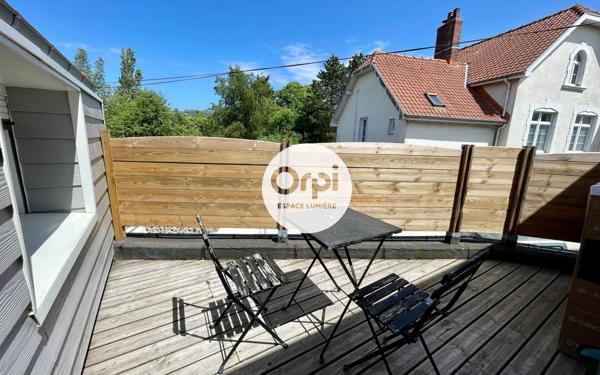 Immeuble à vendre    2 pièces •  Saint-Étienne-au-Mont