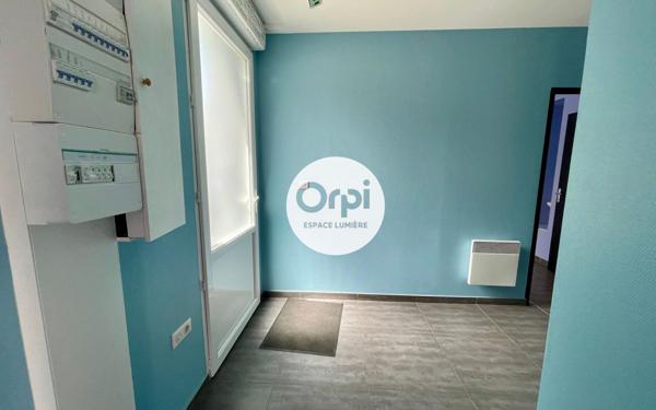 Immeuble à vendre    2 pièces •  Saint-Étienne-au-Mont