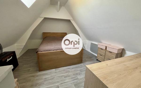 Immeuble à vendre    2 pièces •  Saint-Étienne-au-Mont