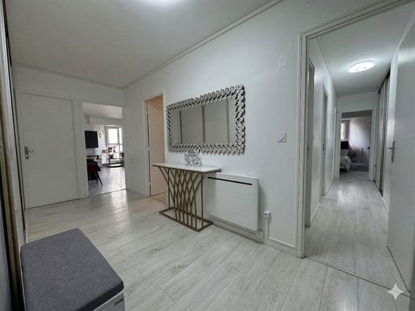 Appartement Evry Courcouronnes 4 pièce(s) 86 m2
