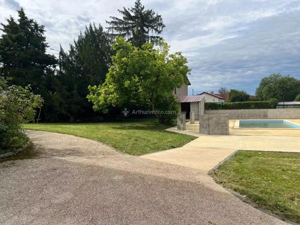 Vente Propriété 10 pièces 323 m2 à Liffol-le-Grand