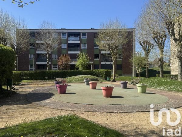 Appartement 3 pièces de 80 m² à Garges-lès-Gonesse (95140)