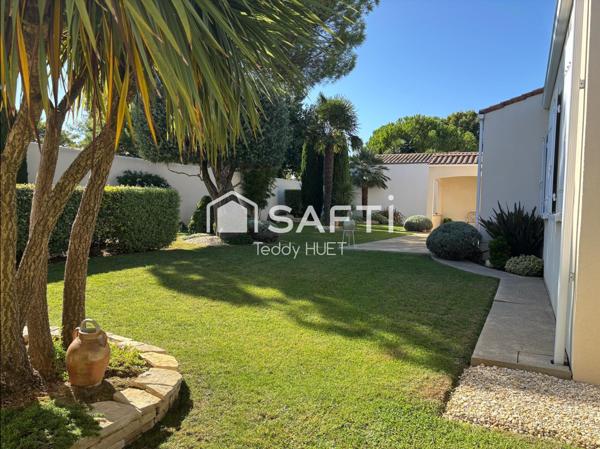 Maison à vendre – Saint-Xandre (17) 5 pièces – 120 m² – Parcelle de 700 m² – Garage double