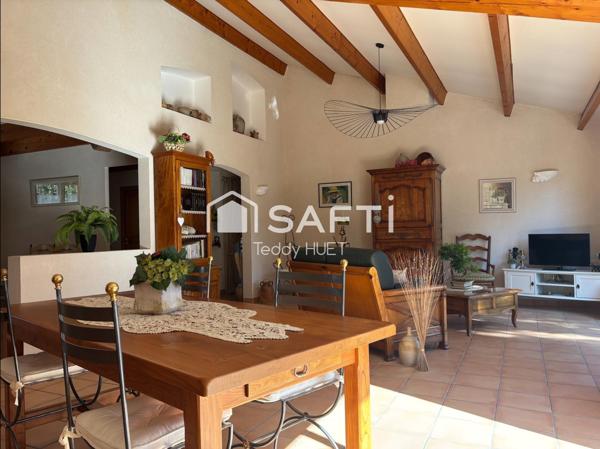 Maison à vendre – Saint-Xandre (17) 5 pièces – 120 m² – Parcelle de 700 m² – Garage double