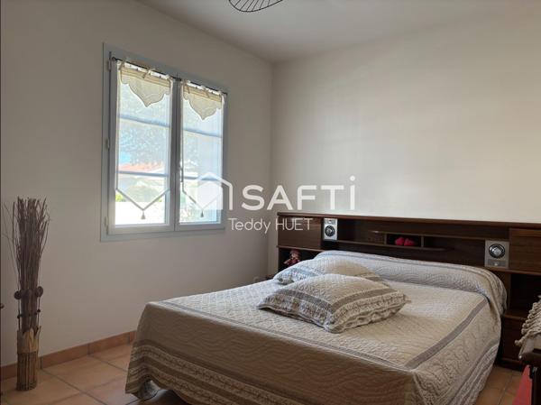 Maison à vendre – Saint-Xandre (17) 5 pièces – 120 m² – Parcelle de 700 m² – Garage double