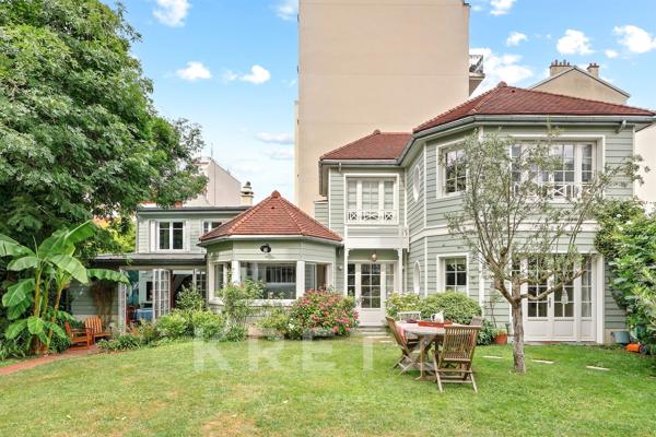 Maison d'exception avec grand jardin et dépendance au coeur de Courbevoie
