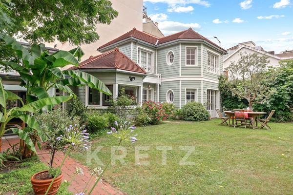 Maison d'exception avec grand jardin et dépendance au coeur de Courbevoie