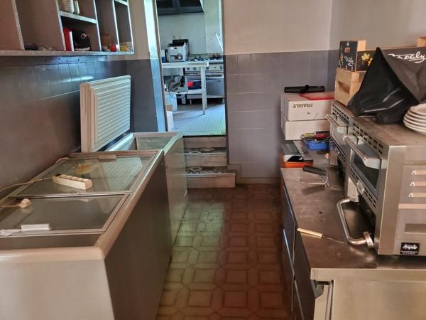 Ensemble restaurant et habitation RN 12 secteur Verneuil sur Avre