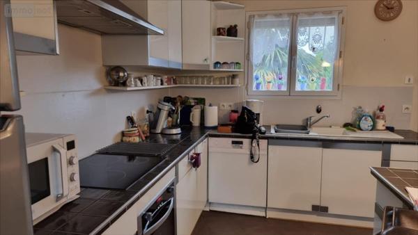 Maison individuelle à vendre à Jonzac en Charente-Maritime (17500), ref : 1830