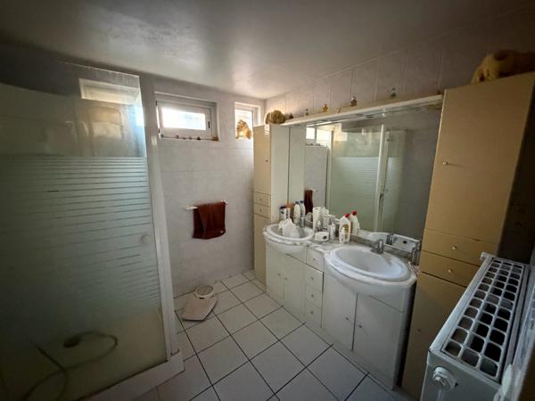 MAISON DE 150m² : 4 CHAMBRES + BUREAU - GARAGE