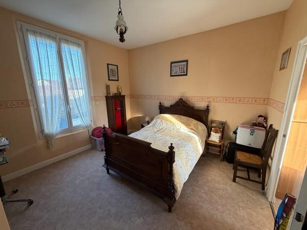 MAISON DE 150m² : 4 CHAMBRES + BUREAU - GARAGE