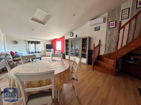 Immeuble à vendre 482m²