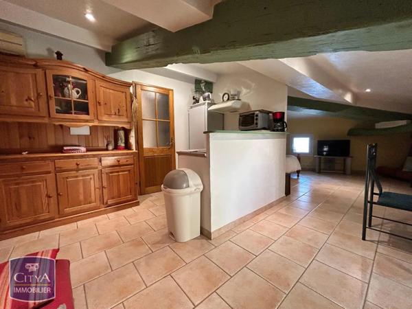 Immeuble à vendre 482m²