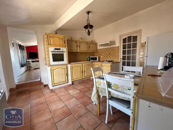 Immeuble à vendre 482m²