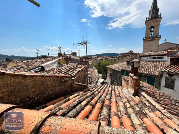 Immeuble à vendre 482m²