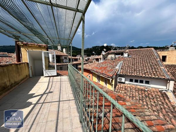 Immeuble à vendre 482m²