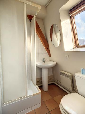 Location appartement Auxerre - 1 pièce(s) - 12 m² - 302 € / mois