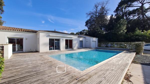Maison/Villa à Saint Georges de Didonne de 280m2